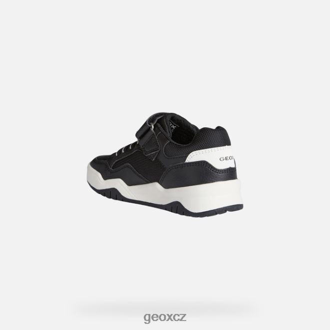 perthský chlapec 4NH061264 Černá bílá Geox